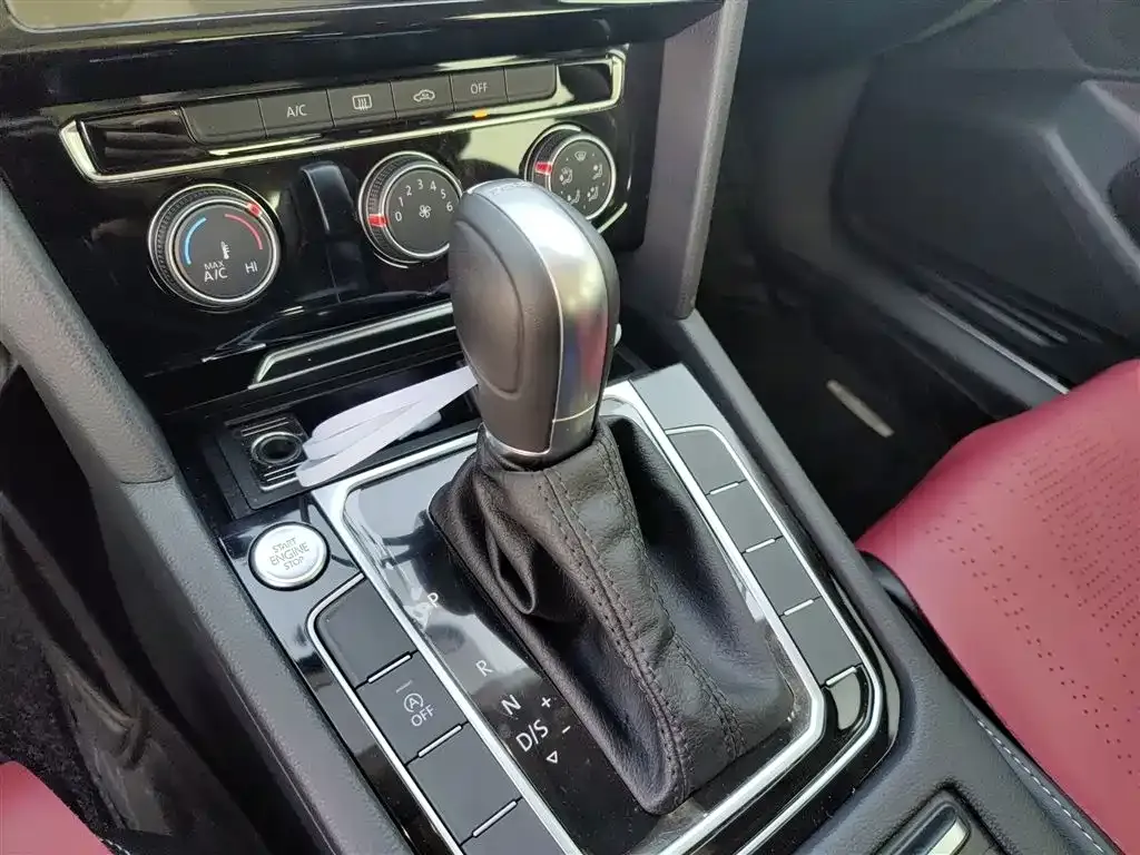Volkswagen Magotan 2025 из CN, фото 7