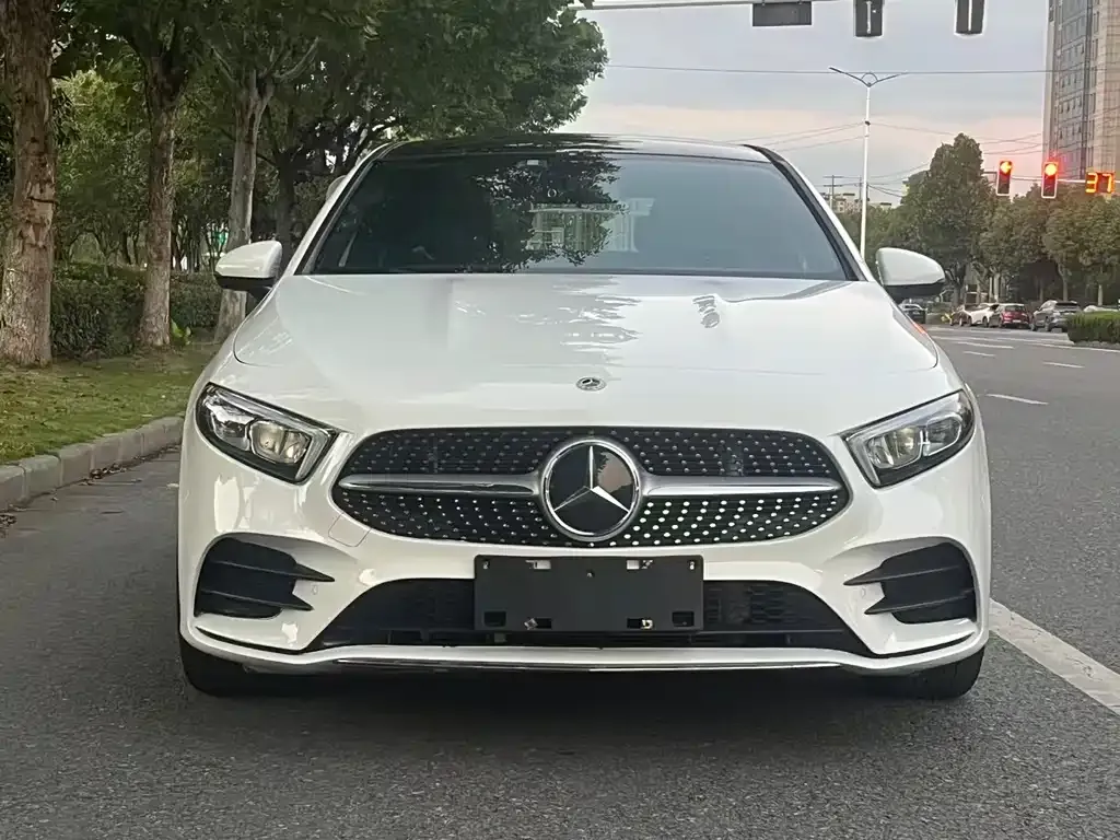 Mercedes-Benz A-Class — фото 2
