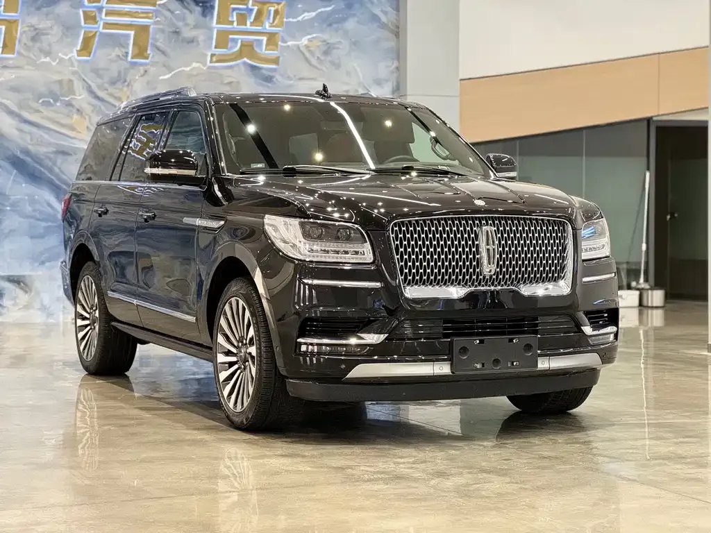 Lincoln Navigator 2021 из CN, фото 3