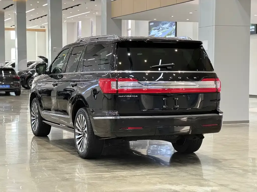 Lincoln Navigator 2021 из CN, фото 6