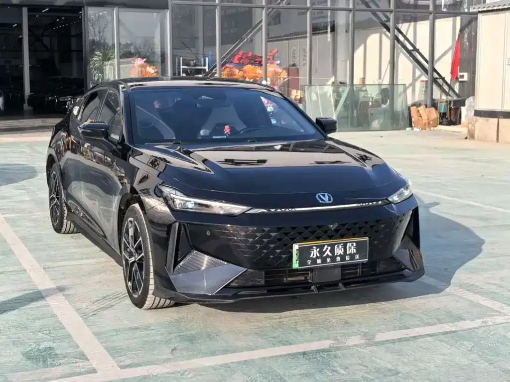 Changan UNI-V iDD 2024 из CN, фото 3