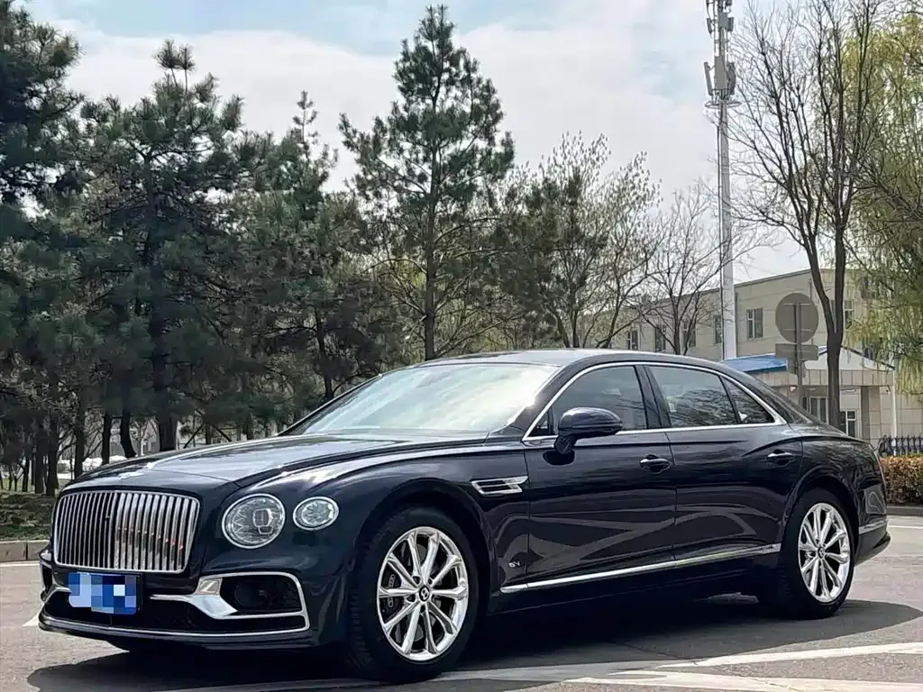 Bentley Flying Spur 2021 из CN, фото 1
