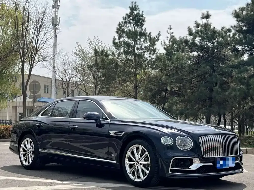 Bentley Flying Spur 2021 из CN, фото 2