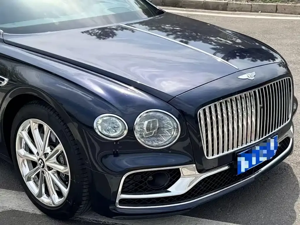 Bentley Flying Spur 2021 из CN, фото 3