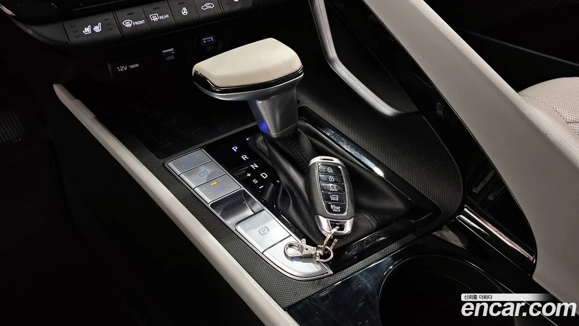 Hyundai AVANTE — фото 9