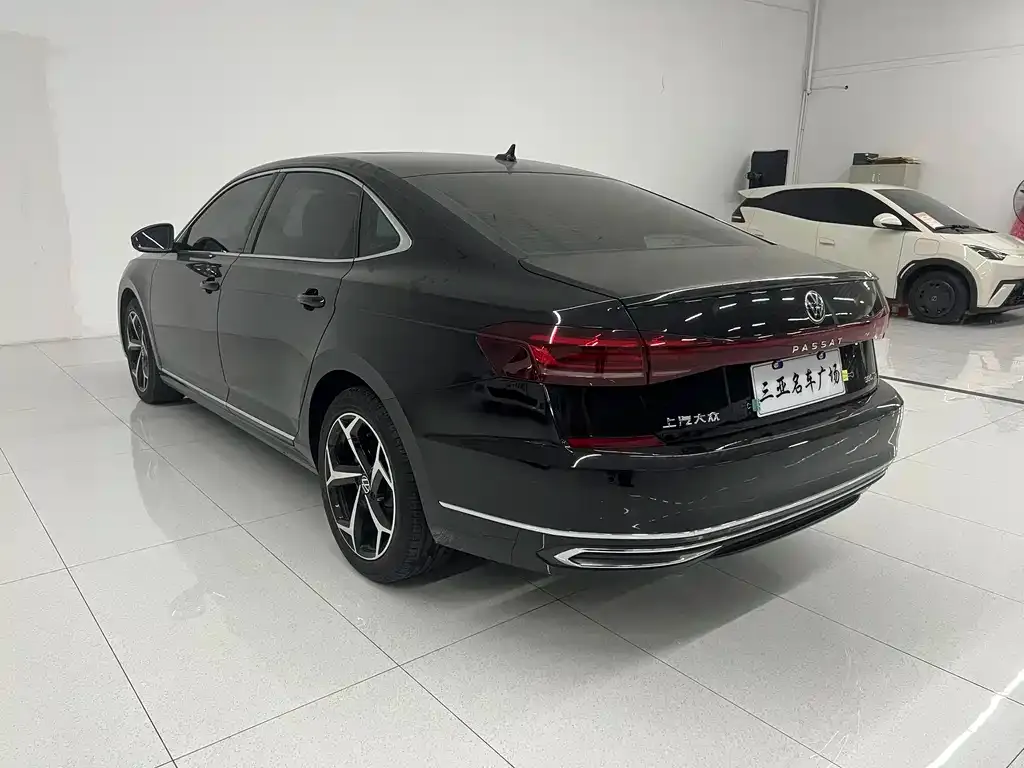 Volkswagen Passat 2024 из CN, фото 4