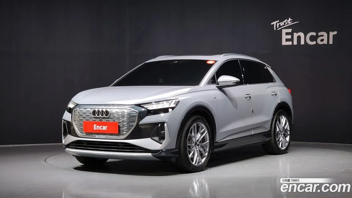 Audi Q4 e-tron 2025 из KR, фото 1