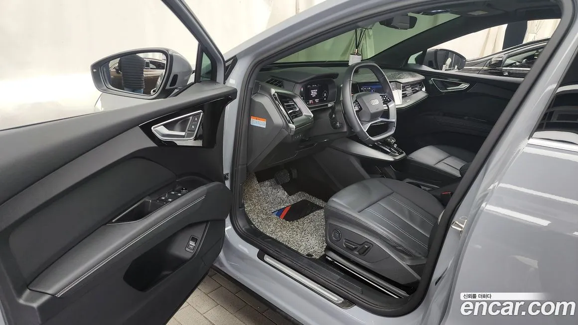 Audi Q4 e-tron 2025 из KR, фото 10