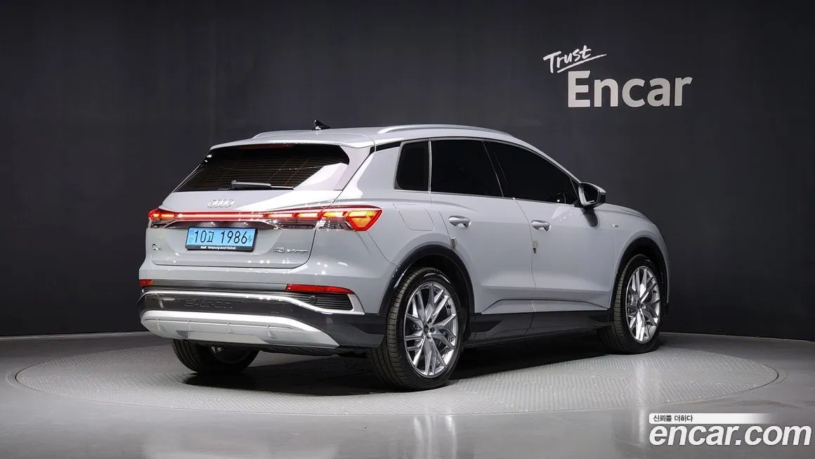 Audi Q4 e-tron 2025 из KR, фото 2