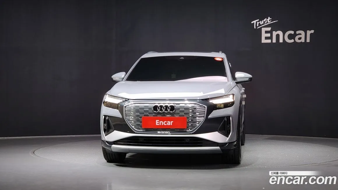 Audi Q4 e-tron 2025 из KR, фото 3