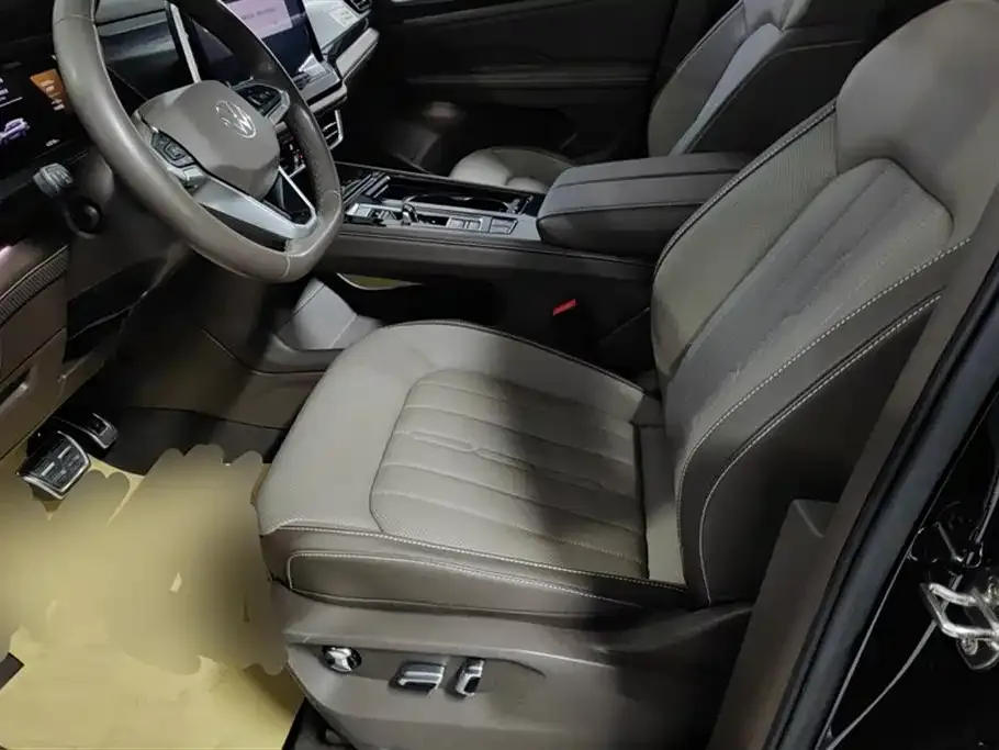 Volkswagen Viloran 2023 из CN, фото 9