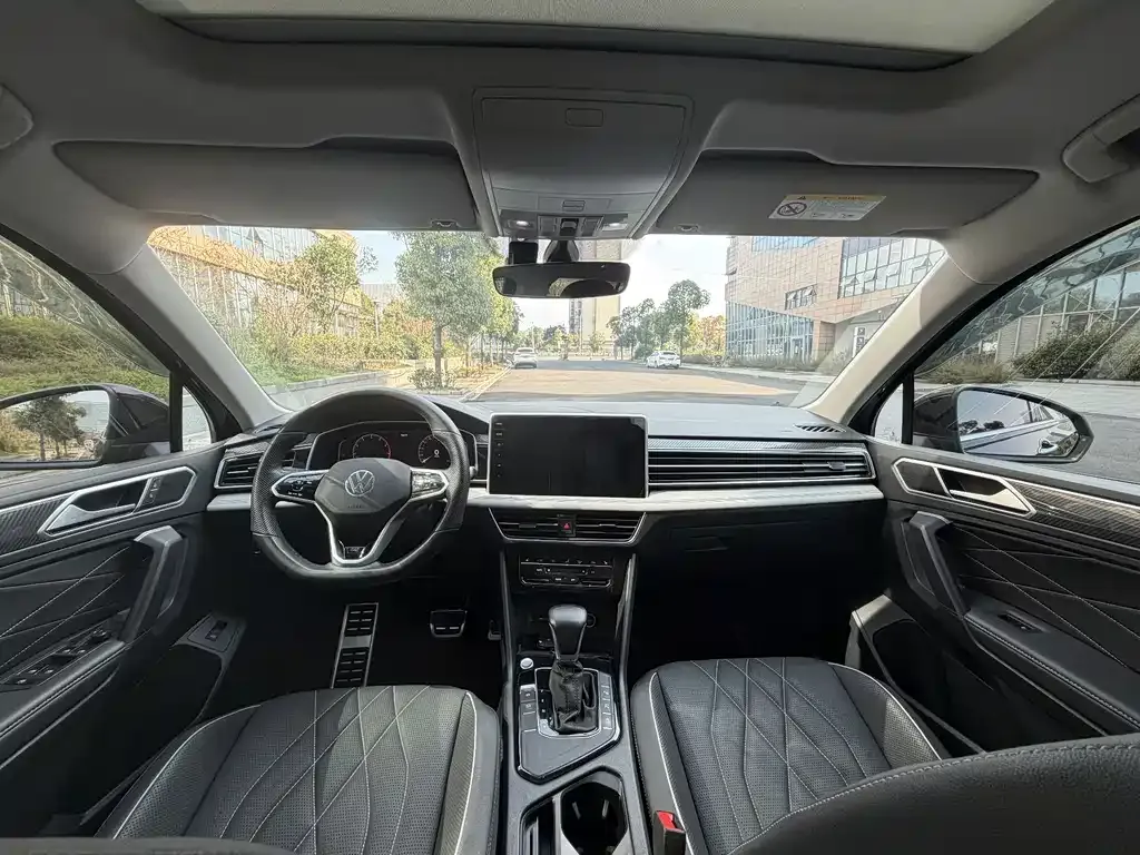 Volkswagen Tiguan L 2022 из CN, фото 9
