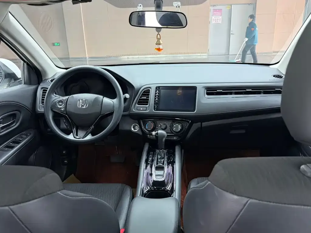 Honda Vezel 2022 из CN, фото 8