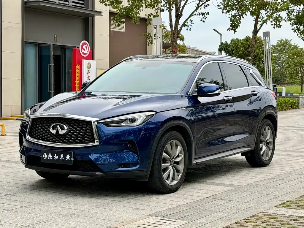 Infiniti QX50 2023 из CN, фото 1