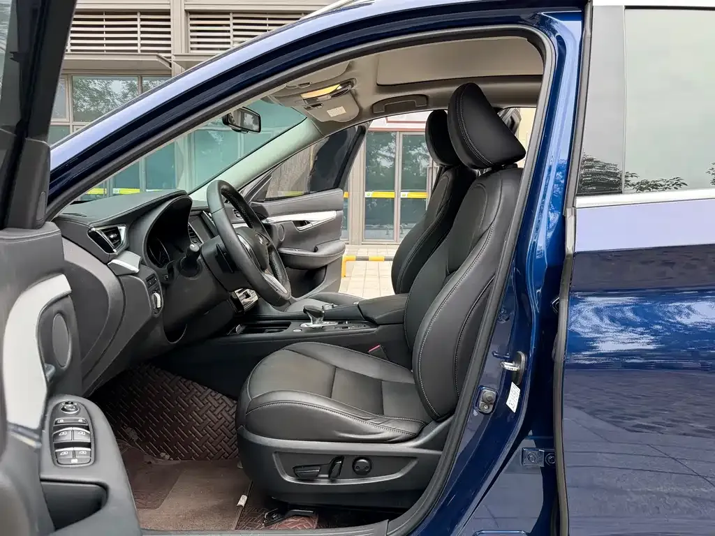 Infiniti QX50 2023 из CN, фото 5