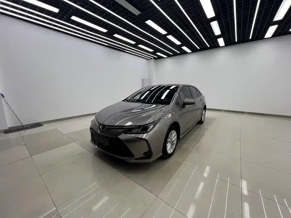 Toyota Corolla 2022 из CN, фото 1