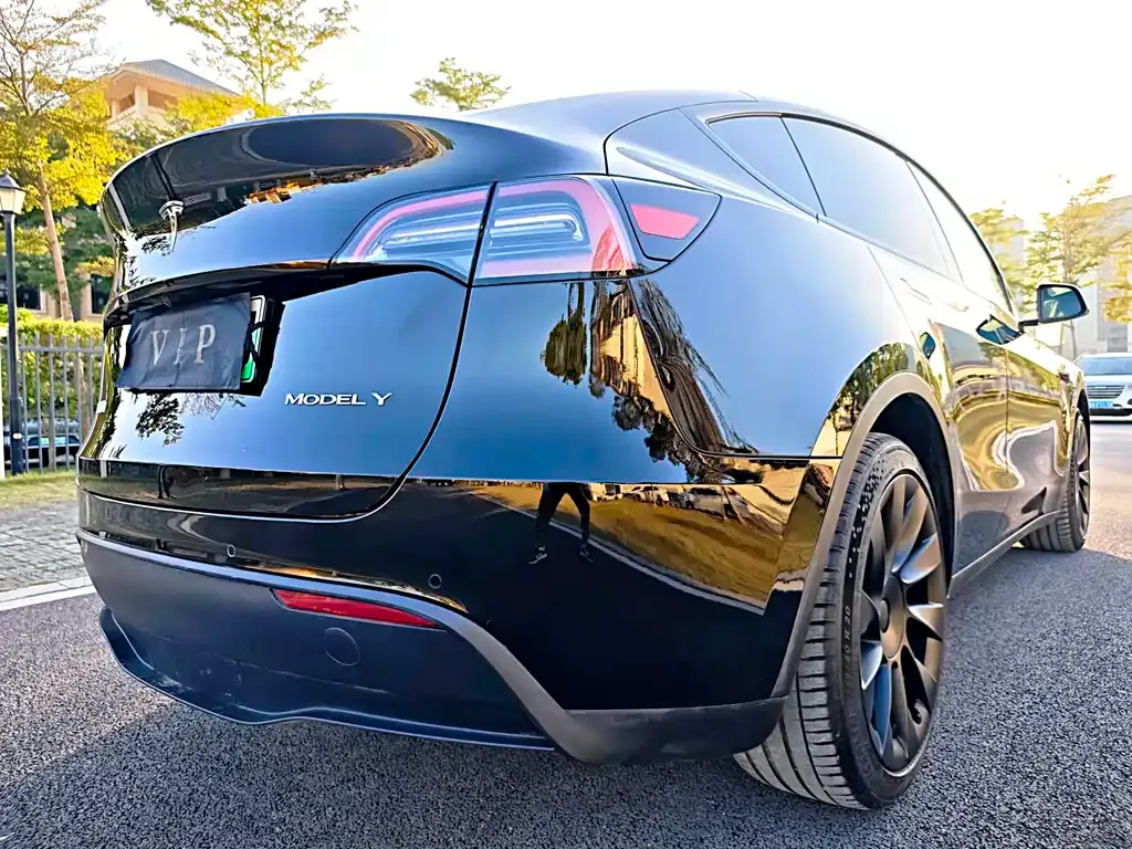 Tesla Model Y 2022 из CN, фото 10