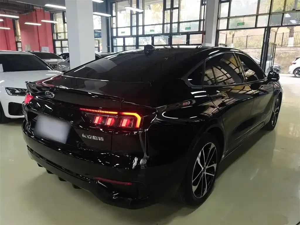 Ford Mondeo 2023 из CN, фото 7