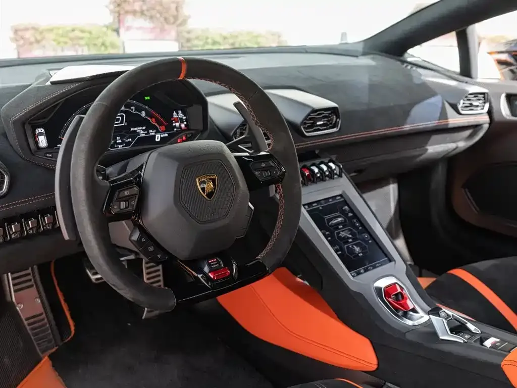 Lamborghini Huracan 2022 из CN, фото 10