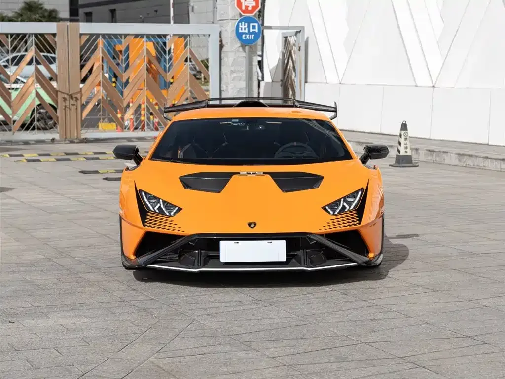 Lamborghini Huracan 2022 из CN, фото 2
