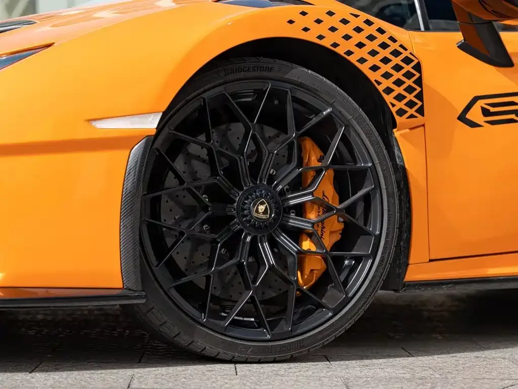 Lamborghini Huracan 2022 из CN, фото 8