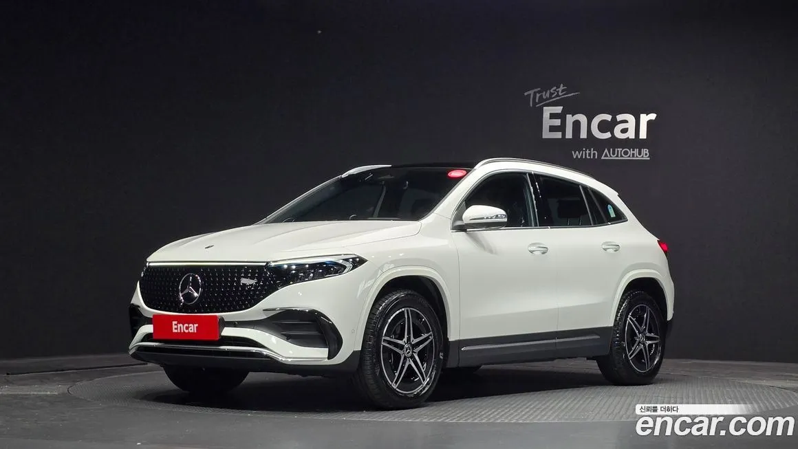 Mercedes-Benz EQA — фото 1