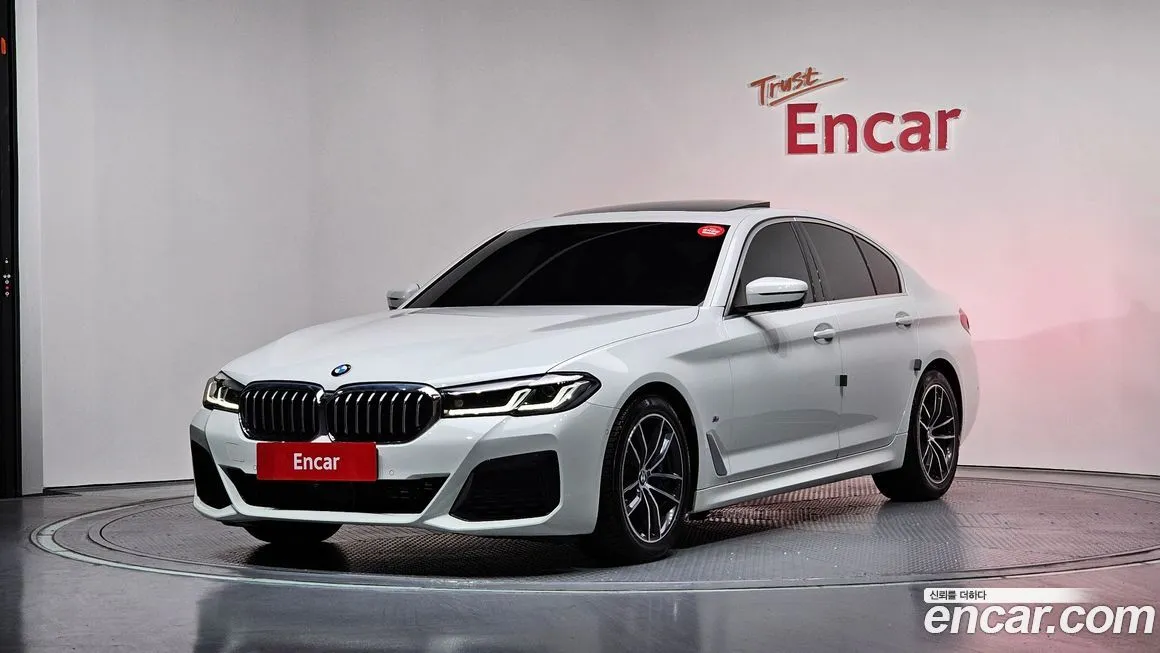 BMW 5-Series — фото 1