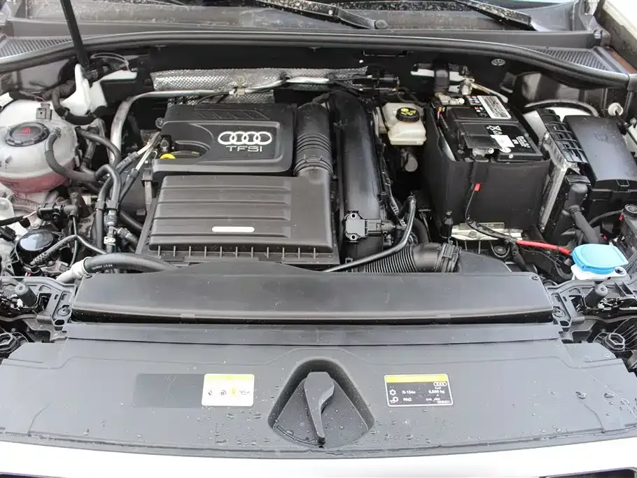 Audi Q3 2023 из CN, фото 8
