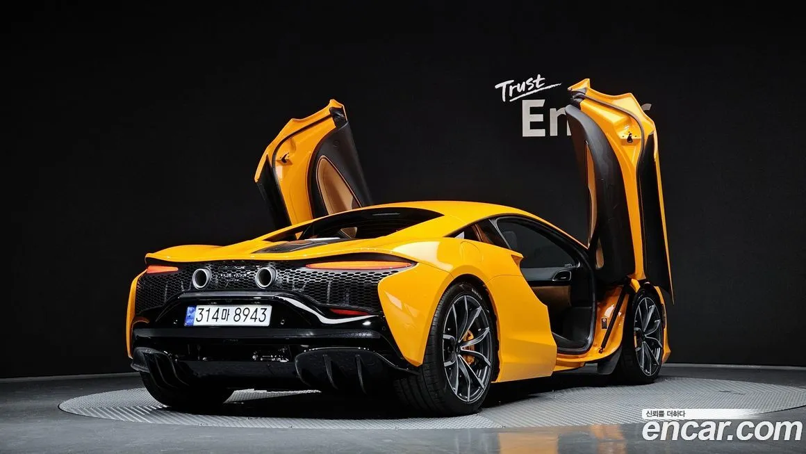 Mclaren Artura 2023 из KR, фото 2