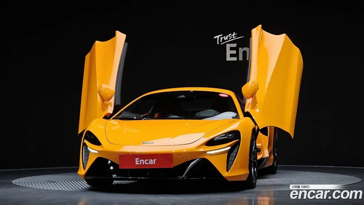 Mclaren Artura 2023 из KR, фото 3