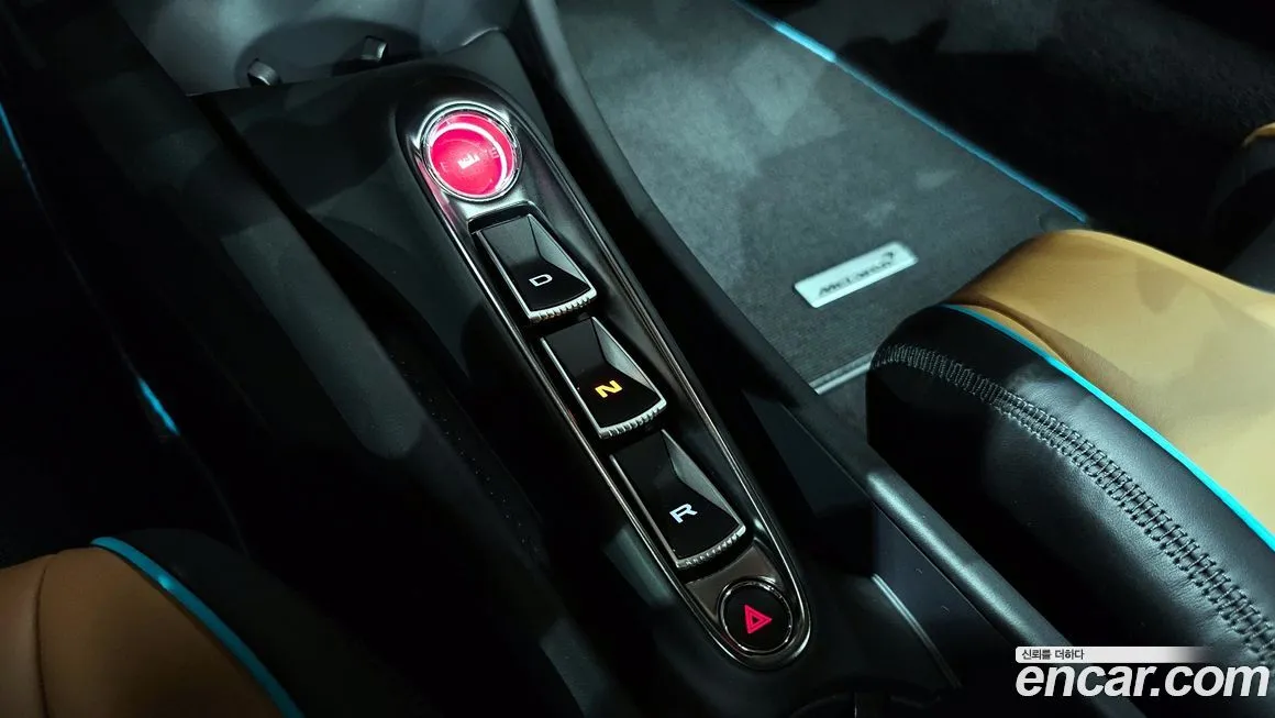 Mclaren Artura 2023 из KR, фото 9