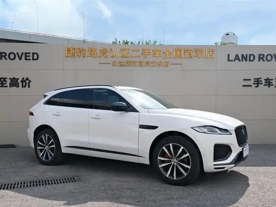Jaguar F-PACE 2024 из CN, фото 3