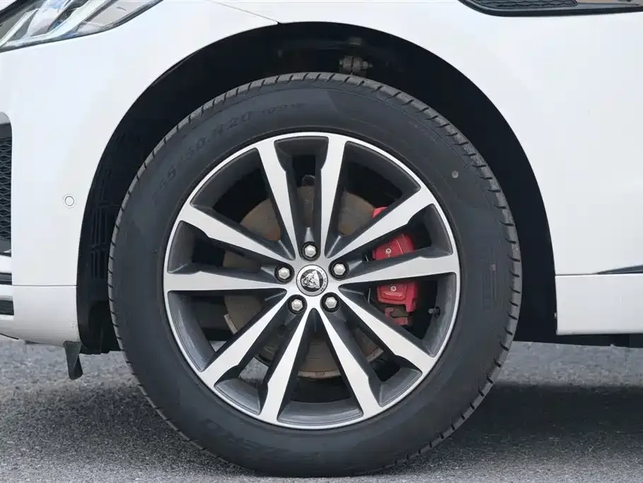 Jaguar F-PACE 2024 из CN, фото 8
