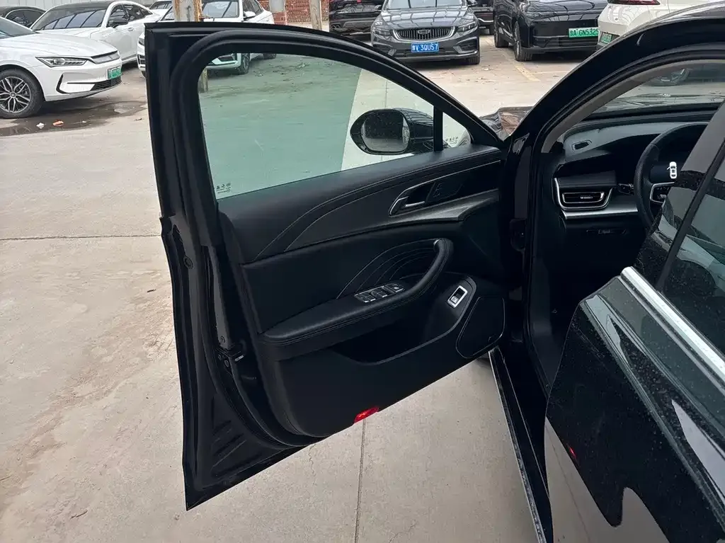 Hongqi H5 2023 из CN, фото 8