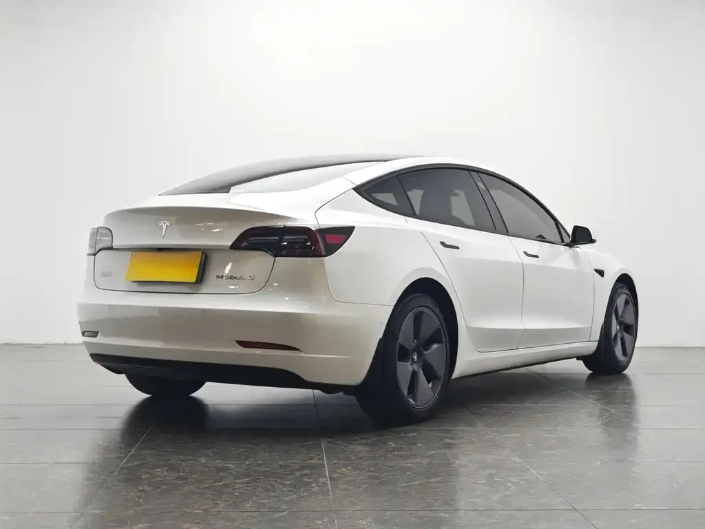 Tesla Model 3 2022 из CN, фото 3