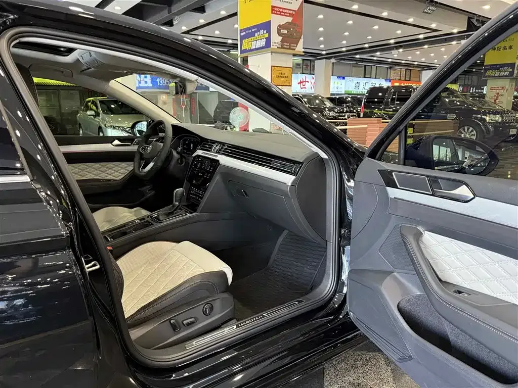 Volkswagen Magotan 2025 из CN, фото 6