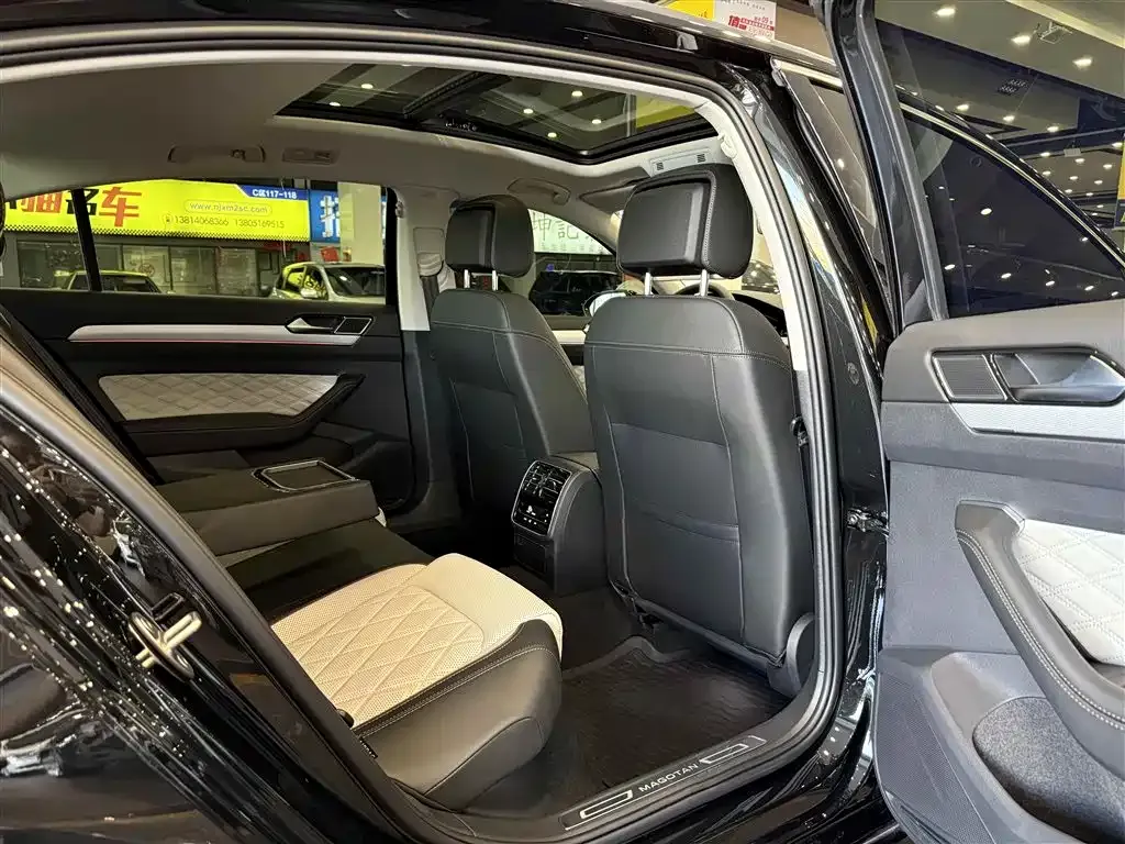 Volkswagen Magotan 2025 из CN, фото 7