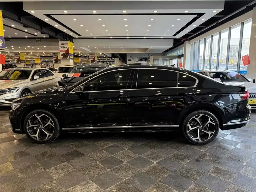 Volkswagen Magotan 2025 из CN, фото 9
