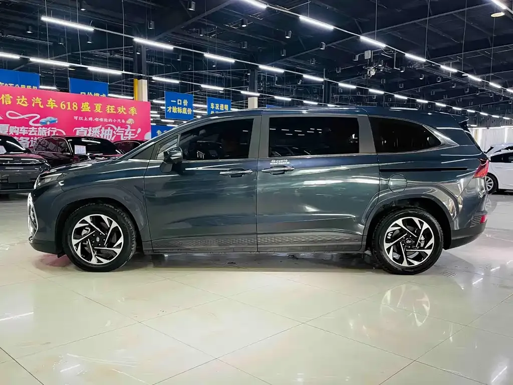 Hyundai Custo 2023 из CN, фото 5