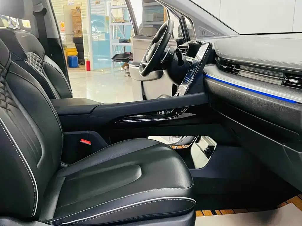 Hyundai Custo 2023 из CN, фото 6