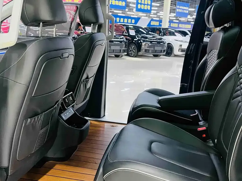 Hyundai Custo 2023 из CN, фото 7