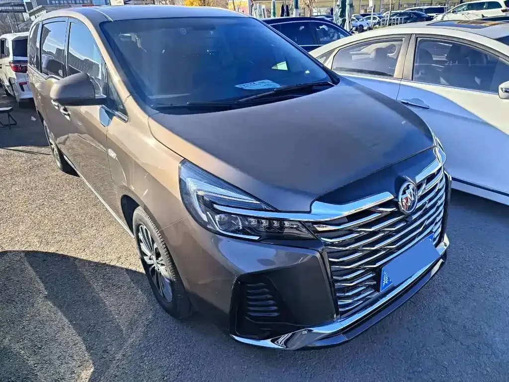 Buick GL8 2023 из CN, фото 3