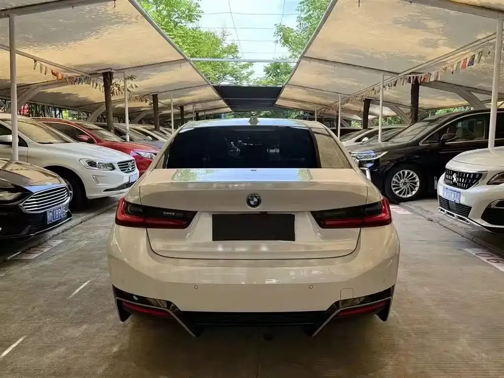 BMW i3 2023 из CN, фото 9