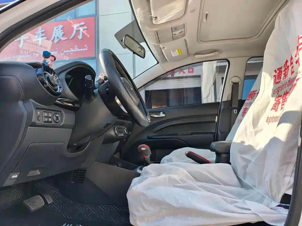 Kia KX1 2022 из CN, фото 4