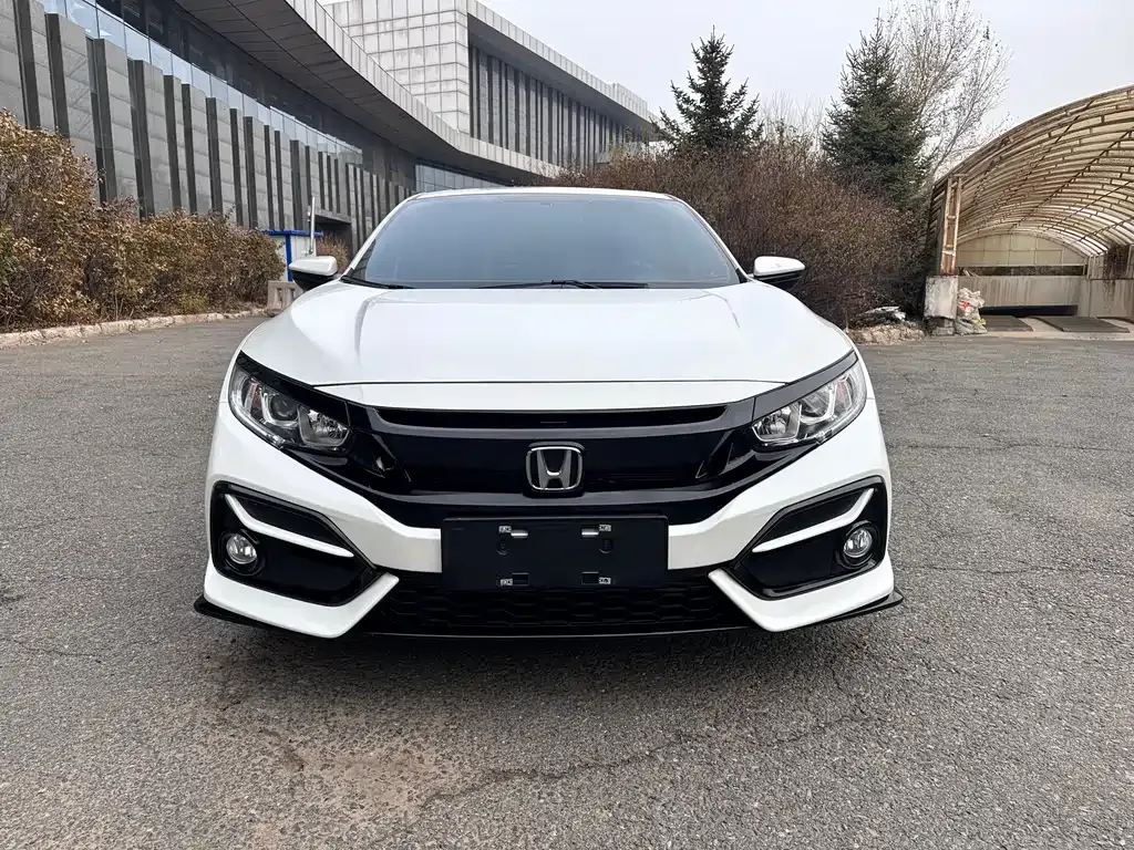 Honda Civic 2021 из CN, фото 2