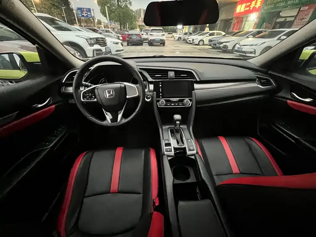 Honda Civic 2021 из CN, фото 8