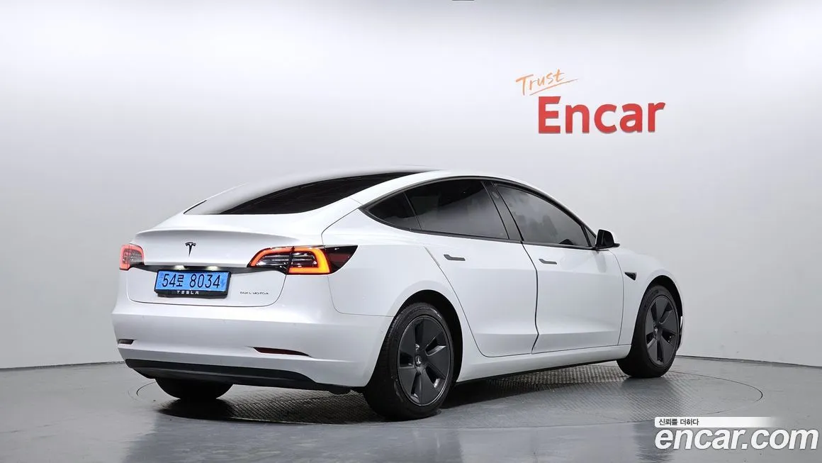 Tesla Model 3 2022 из KR, фото 2