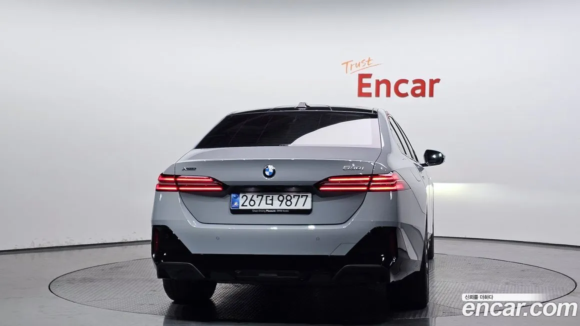 BMW 5-Series 2025 из KR, фото 4