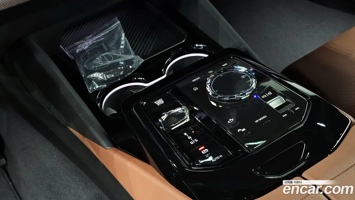 BMW 5-Series 2025 из KR, фото 9