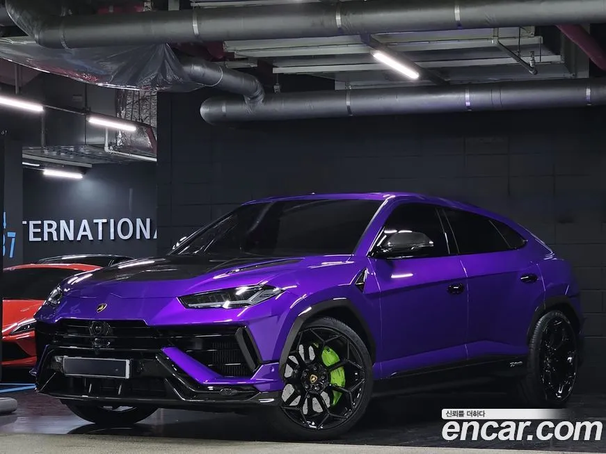 Lamborghini Urus 2024 из KR, фото 2